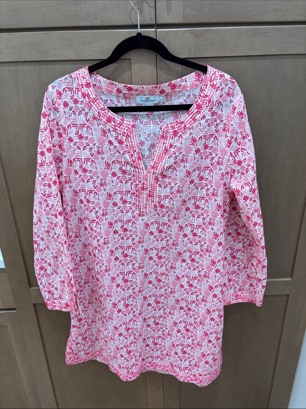 Vineyard Vines Pink and White Floral Tunic
